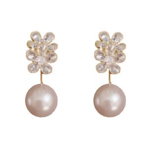 Floral pearl delicate earrings