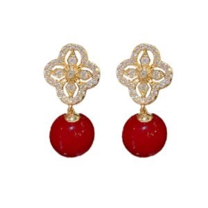 Exquisite fashion flower pearl earrings